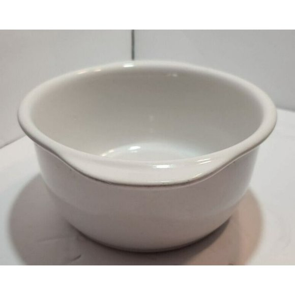 White Corelle Coordinates Stoneware Cassarole 1.5Qt 1.42L NO LID - Picture 2 of 9